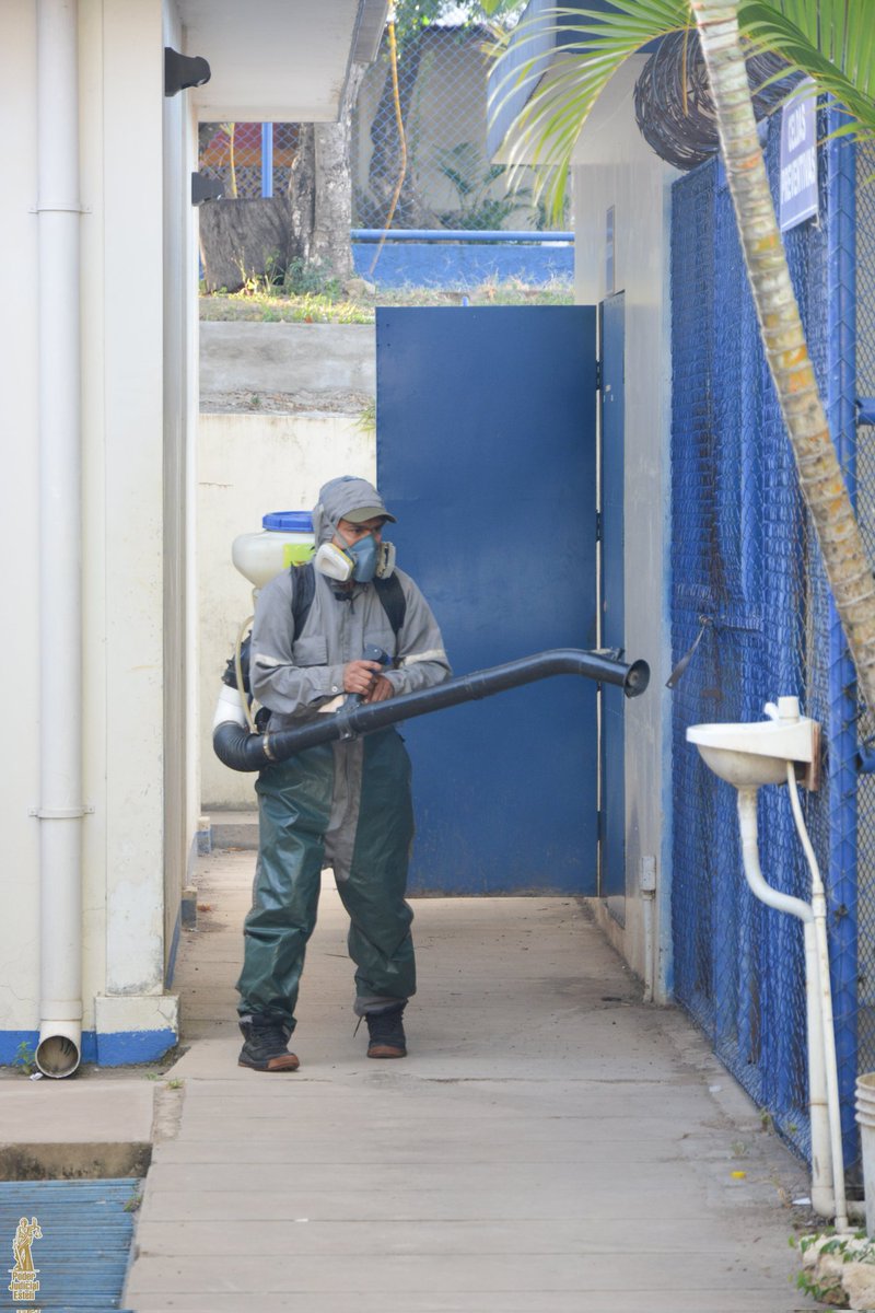 Como parte de la acción permanente para la prevención contra el Covid 19, se realizó jornada de fumigación y sanitización en las instalaciones del #PoderJudicialEsteli, el objetivo es proteger a los trabajadores, así como a los usuarios que visitan nuestras instalaciones.