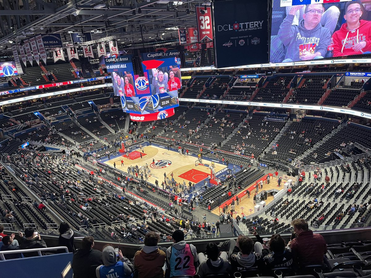 Sheila Herrling (@sherrling) on Twitter photo Soooo many empty seats! Move the kid patrols in Section 405 courtside!!!!! <a href="/WashWizards/">Washington Wizards</a> Soooo many empty seats! Move the kid patrols in Section 405 courtside!!!!! <a href="/WashWizards/">Washington Wizards</a>