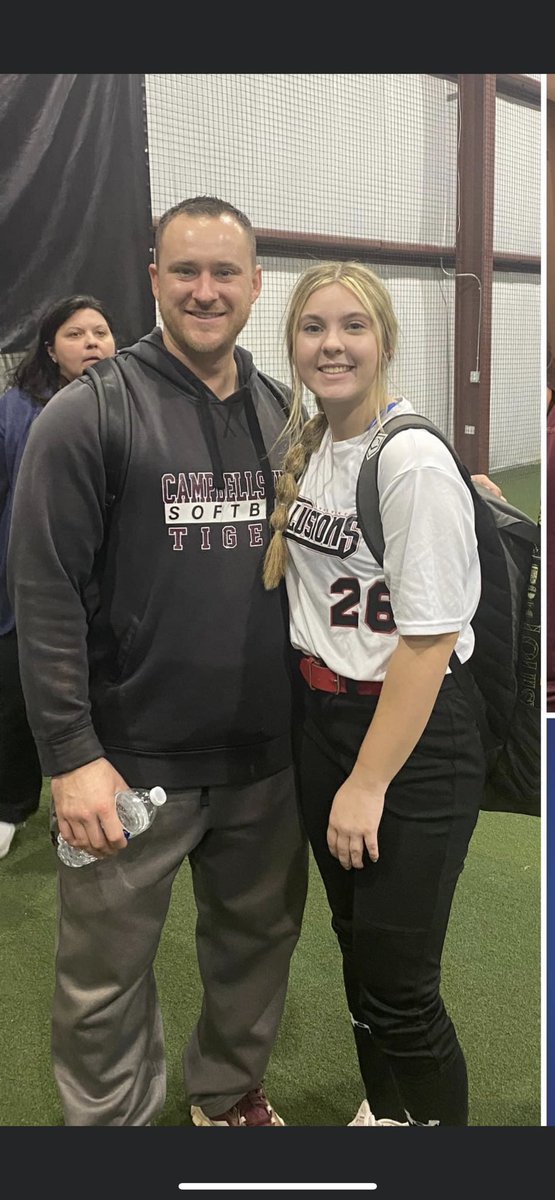 I had so much fun this weekend getting to learn new things with different coaches at the prospect elite camp!! Thank you coach <a href="/DavidRMontoya4/">David Montoya</a> for helping me in hitting drills!!!