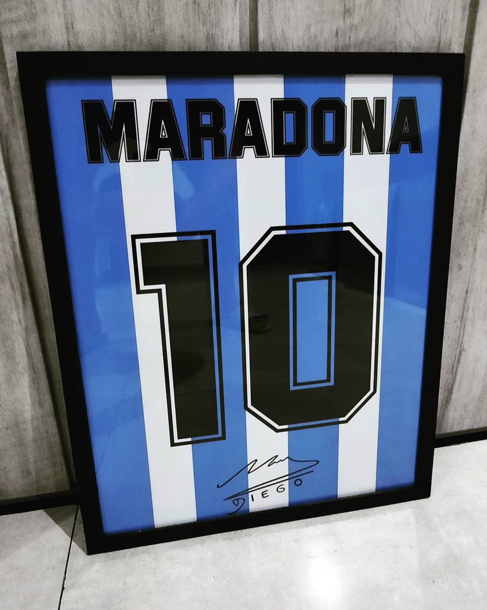 SORTEO 40K SEGUIDORES

Requisitos:
-Rt a este tweet
-Seguir a @Editsboke y <a href="/lacuadroneta/">La Cuadroneta ⭐️⭐️⭐️</a> 

Con eso nomas ya estas participando por un cuadro a elección, si, el que quieras, de cualquier club o de la selección.

Se sortea en mi canal de twitch el 15/01