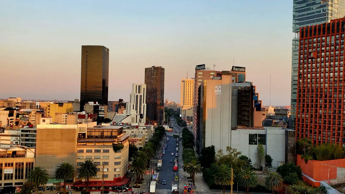APromotions3's tweet image. Antes de continuar con las fotos de la Villa, terminemos el paseo por Reforma 
Monumento a la Revolución.
#reforma  #cdmx_oficial  #cdmxparatodos  #monumentoalarevolucion
