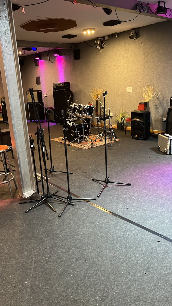 Ian Dench tweet media