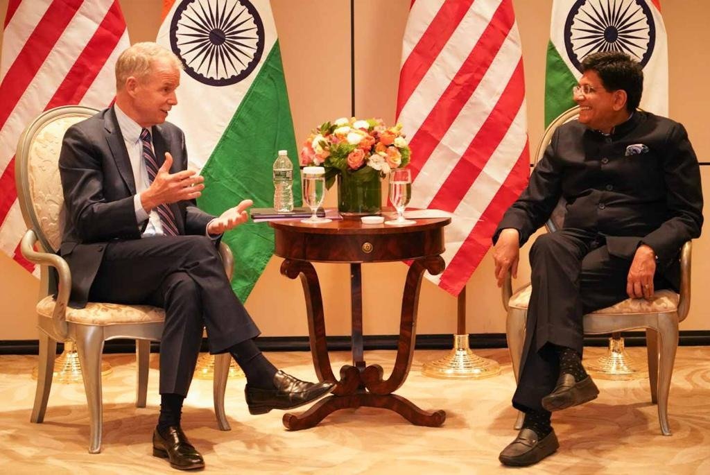 Piyush Goyal on Twitter "Met R Oliver, Chairman & CEO, Johnson Controls, in New York