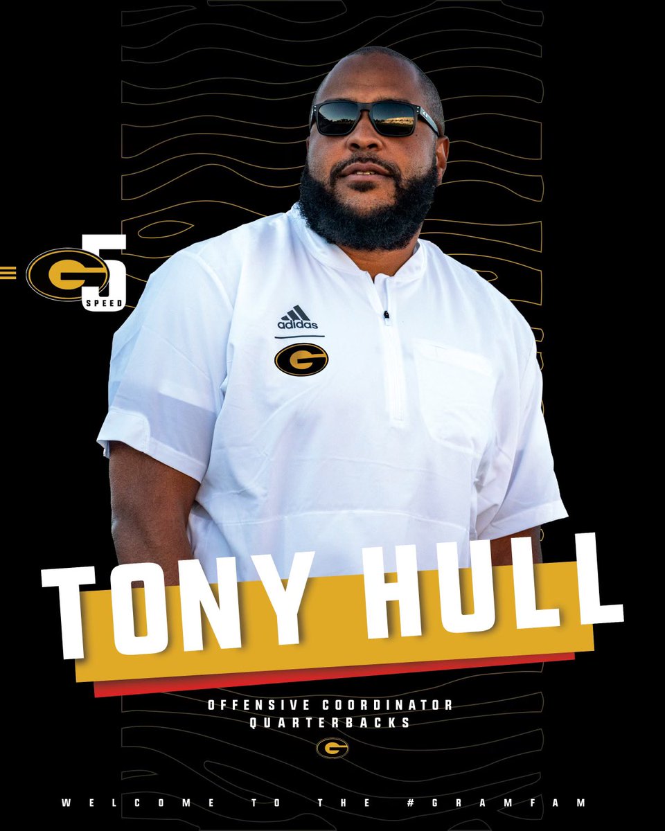 Coach Tony Hull tweet media