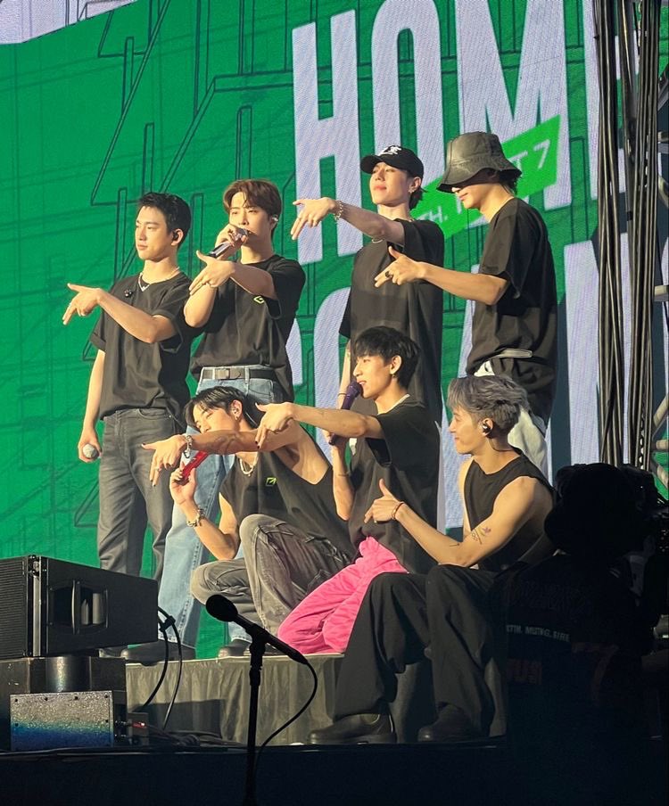 kyu_bby's tweet photo. ♾️💚#GOT7영재의친한친구 https://t.co/9WbRtYxON2