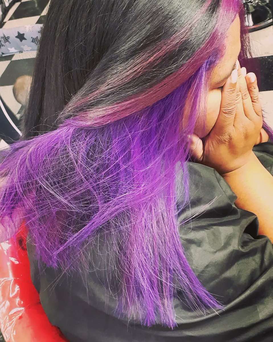 allistegall's tweet image. Work 💜facebook.com/alliathairslin… #pulpriot #pulpriotvelvet #purplehair