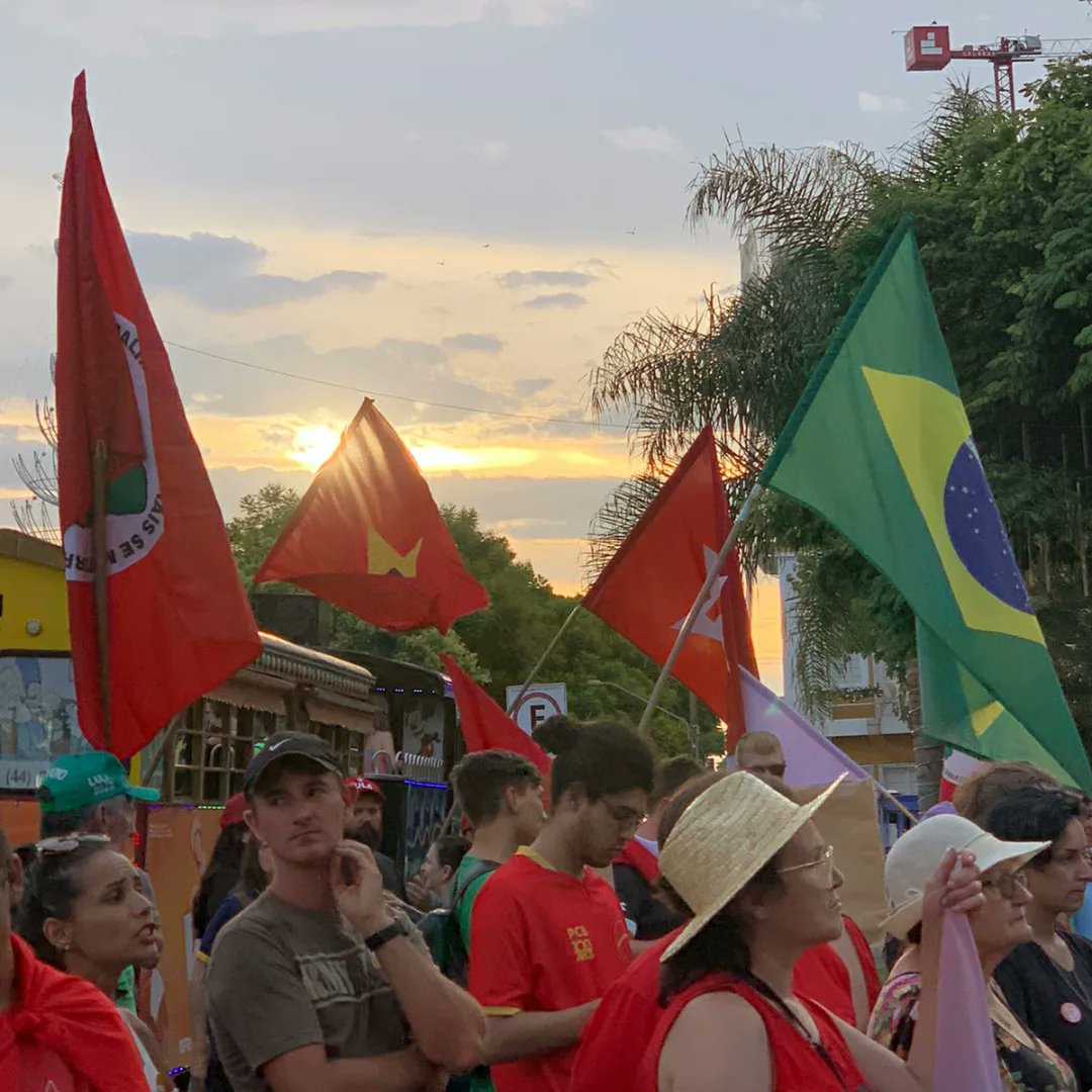 jptchapeco's tweet photo. DEMOCRACIA SIM, ANISTIA NÃO! https://t.co/82dwBg4NTw