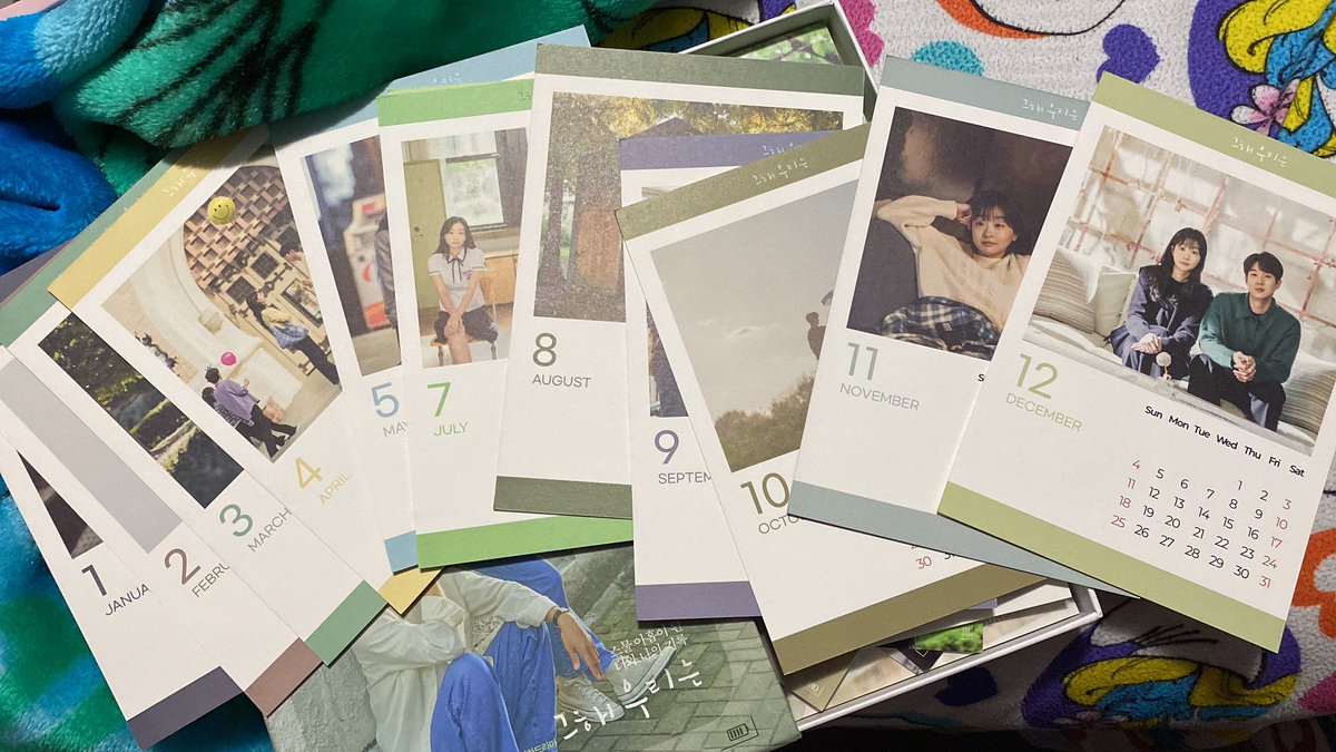 queenseonho's tweet photo. Finally putting away this calendar that I used last year. Thanks for the memories 2022 #ourbelovedsummer #kimdami #ChoiWooShik https://t.co/5BOYdzqkZa