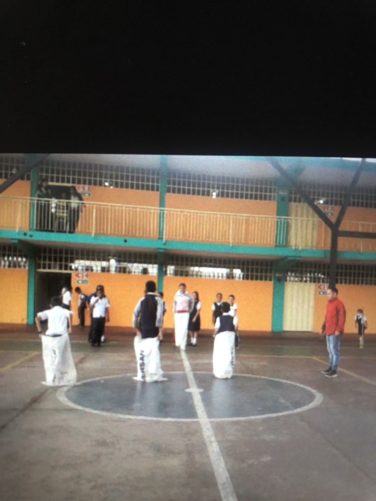 09/Enero/23 || Así regresamos a nuestras actividades escolares 2023 con la Alegría y Entusiasmo que nos caracteriza #RegresamosALaEscuela2023  #CalidadEducativa 
<a href="/EBDrVillalobos/">E.B. Dr. Villalobos</a> <a href="/NicolasMaduro/">Nicolás Maduro</a> <a href="/_LaAvanzadora/">Yelitze Santaella</a> <a href="/Berzabethg1/">Berzabethgandicaoficial</a> <a href="/Div_Ini_Pri_Esp/">Divi. de Niños y Niñas ZET</a> @ZonaEducTachira <a href="/ZETachira/">ZonaEducativaTáchira</a>