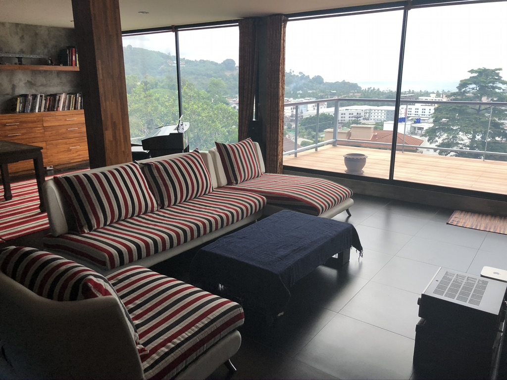 aikiu_metaverse's tweet photo. I have a buyer who cannot complete payment because of 3rd party restrictions.  This is the problem that Web 3.0 and blockchain solves.

For Sale - Phuket, Thailand
Price:  14 million Thai Baht
             15 million Thai Baht fully furnished

Payment in Thai Baht or crypto.
. https://t.co/RT1fZEiBx9
