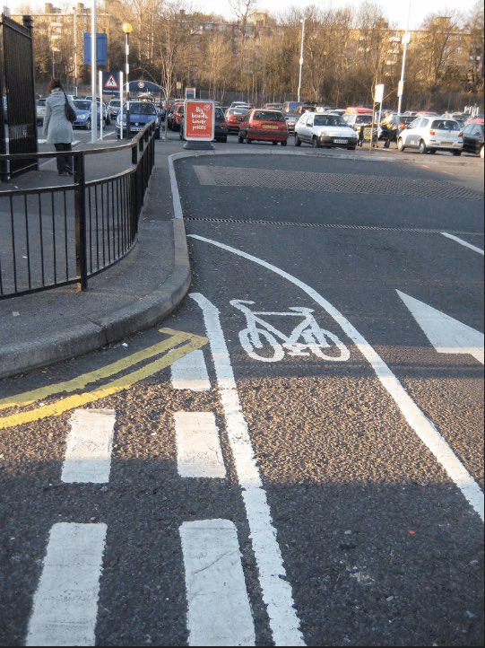 Why isn’t there a more robust cycling lane/infrastructure code in the UK? Some are green, some are red, some are blue some are designed in a way that doesn’t care about you. 

🚴🚧🏎️

#Cycling #ActiveTravel #GreenTransport #GreenInfrastructure #UKRoads