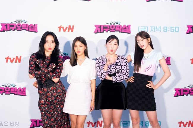 tvN's "Bbyongbbyong District Arcade Season 2" is being filmed with the aim of being released in the 2nd quarter of 2023. The cast is the same as in season 1. Season 2 will be filmed in a cold country. v.daum.net/v/202301100852… #오마이걸 #OhMyGirl