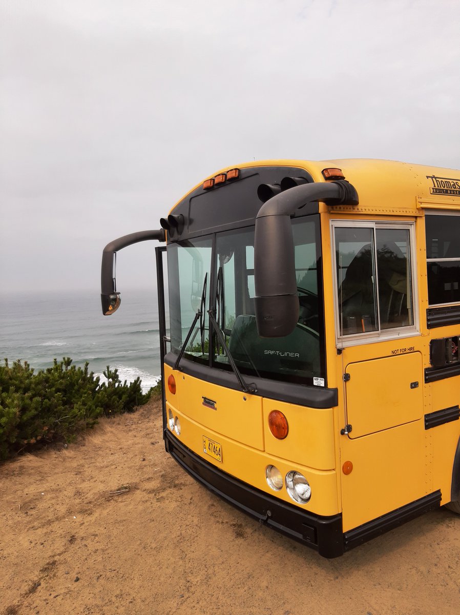NoRainTheBus's tweet image. First camping/surf trip a success! Our setup is a bit of a rough draft, but we had a fantastic time and are working towards more of a functional space. More updates soon.
》》》instagram.com/p/CnNtZCRPVhK/…
#norainthebus🚍 #schoolbusconversion
#surf