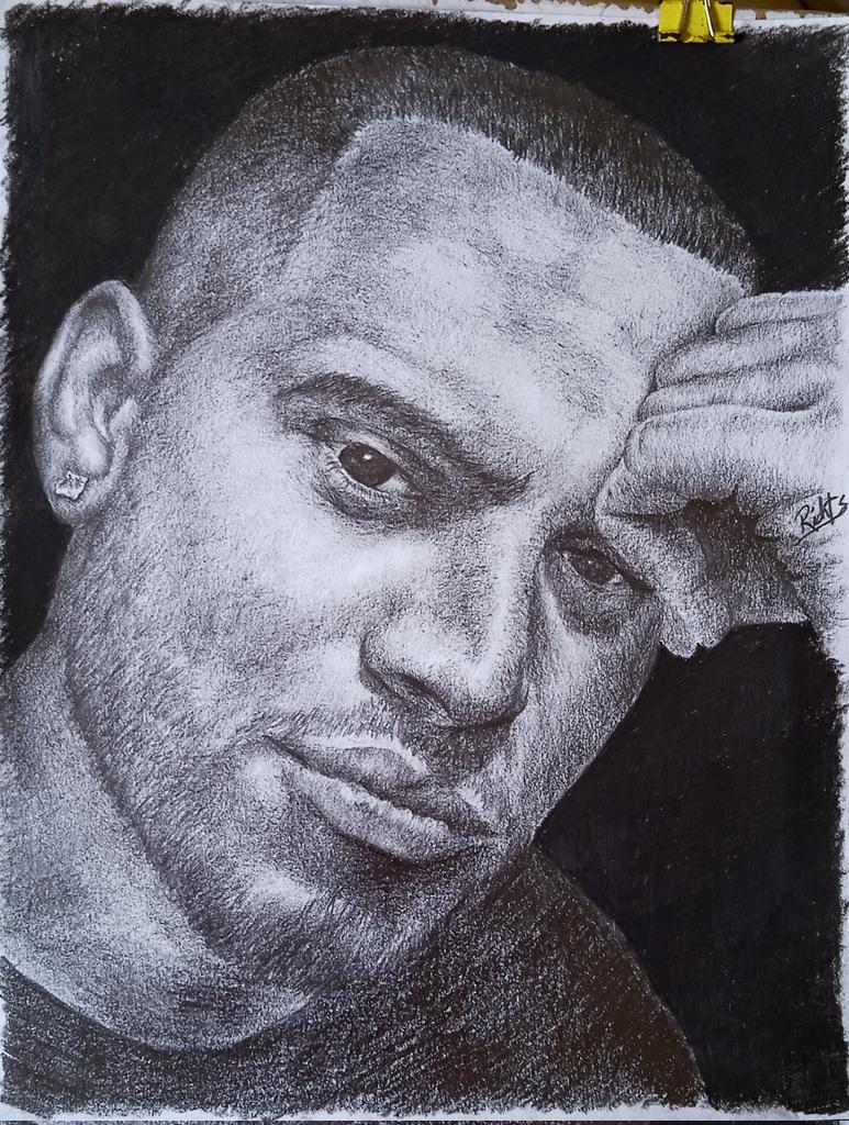dr_Rizos's tweet photo. Vuelven los retratos a lápiz ✏️
#drawings #sketch #arte https://t.co/Jv2toa89Fg