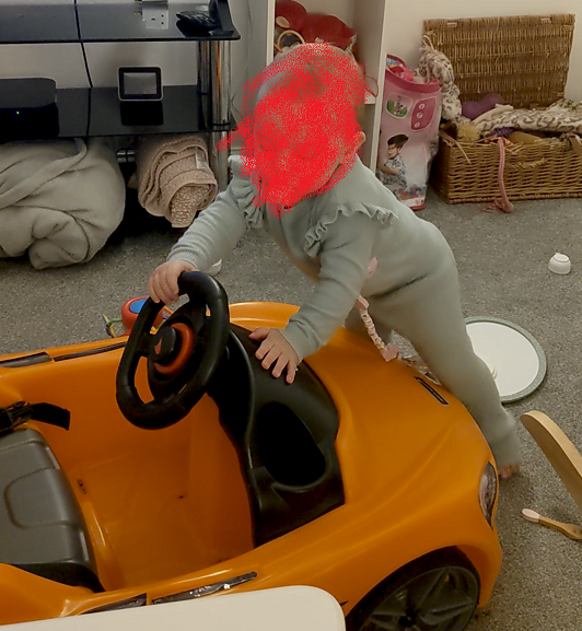 SSjGhost's tweet photo. @McLarenF1 @redbullracing Already sent @LandoNorris a pic at 3 days with Gulf kart... 1 year on and she loves her McLaren... either of you fancy an early investment and send her an electric car/suit to practice (see reply for OP)? https://t.co/2ARAIa5Qdz
