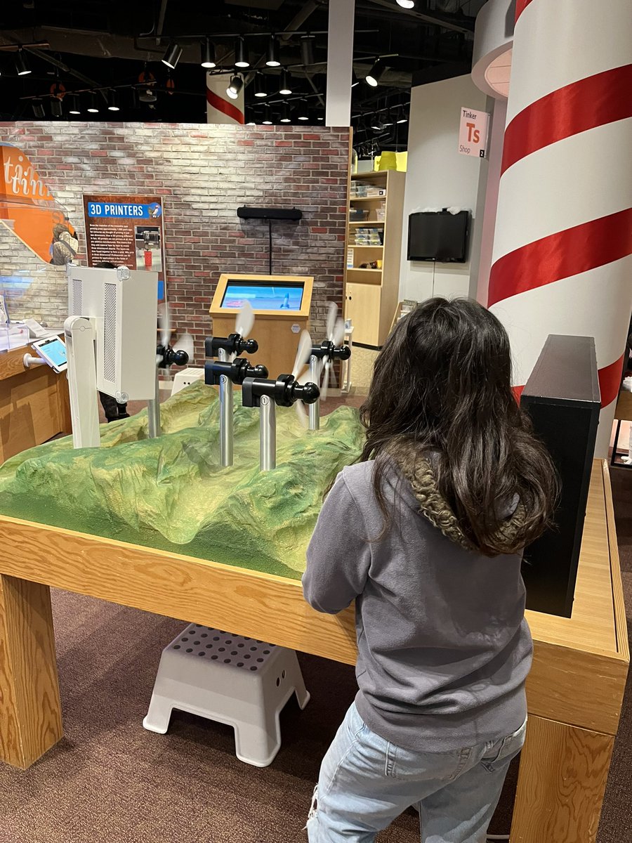 We had so much fun last month on our field trip to <a href="/ChildSci/">ChildrensSciCenter</a>  Brought me back to my STEAM days!!