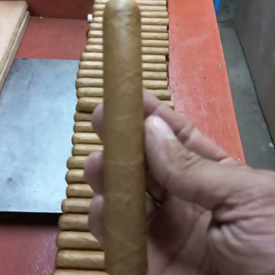 DaCigarJunkie's tweet photo. Look at them coming along. Cigar Junkie Cigar are almost here! Who is ready for the Tasting? 
@cigars_eztli @RebelChefJay
@CigarRecon @achickwithstick
#cigarjunkie #cigarlife #botl #sotl #PSSITA https://t.co/fggvn1MX46
