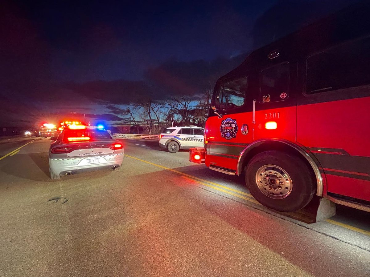 MVFireRescue's tweet image. Urgent crash alert. US 287 between Isabel and Lookout Road is closed due to a very serious crash. There is no estimated time of reopening. Avoid the area, find alternate routes.