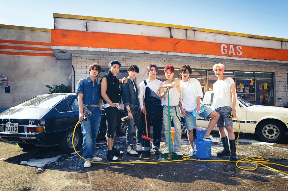 findbtsmember's tweet photo. @iTHBLU3 the number 7 is so hot! https://t.co/1EZdtGenuA