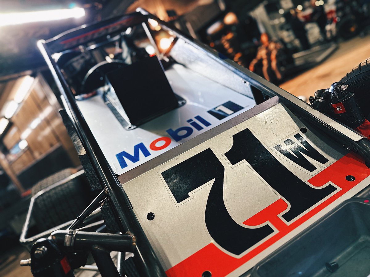 Walkapedia_'s tweet photo. 𝙌𝙐𝙄𝙄𝙄𝙄𝘾𝙆𝙏𝙄𝙈𝙈𝙀𝙀𝙀𝙀𝙀

@MichaelKofoid stops the clock at 11.349 seconds and leads the way in Qualifying for the @OReillyAuto Invitational Race of Champions!

Buddy will start P8 (by invert) later in the @KKM_67, @Mobil1 #71W during 25-lap race. https://t.co/CGoyPdTWFI