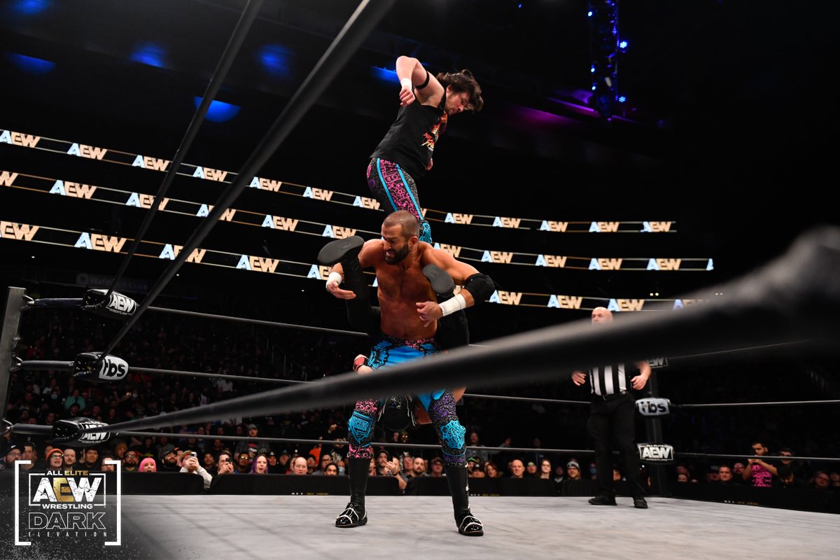 AEW's tweet photo. See #BestFriends @SexyChuckieT & @trentylocks take on #ChaosProject Luther & @KingSerpentico on #AEWDarkElevation RIGHT NOW!
βΆοΈ https://t.co/K0gq0k22Uw https://t.co/8AIxKqq38l