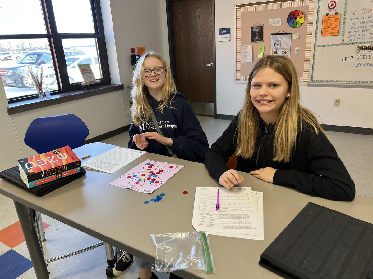 mshannahpech's tweet photo. Learning about antibiotics today and how our bodies can become resistant. The kiddos had fun trying to heal their person through a board game simulation! #NPMS https://t.co/DPE5frxfCN