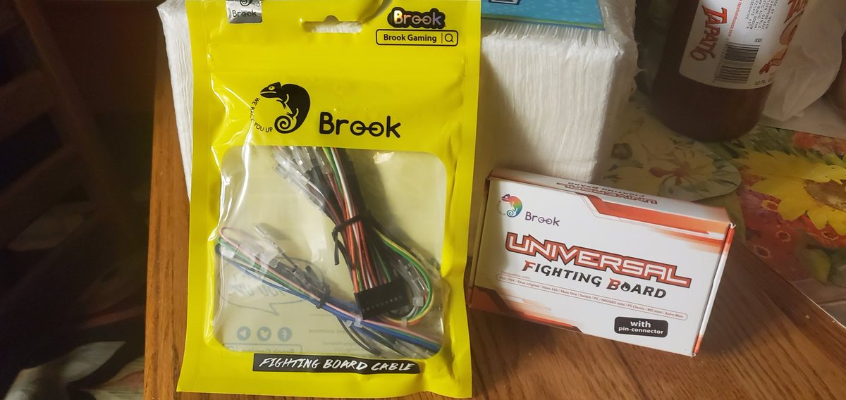 Alexmyster_'s tweet photo. Parts arrived yesterday just waiting on some tools and ill get this project started #FGC #BrookUFB #arcade https://t.co/TJ8NDTbtkZ