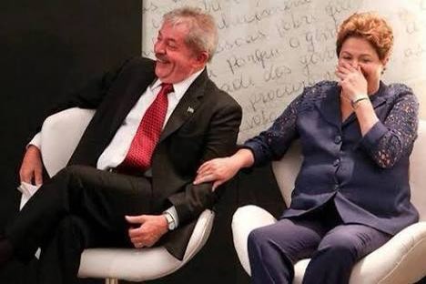 bolsofrouxo's tweet photo. @direitasvanessa Muito tistre https://t.co/wKCoeLltfB