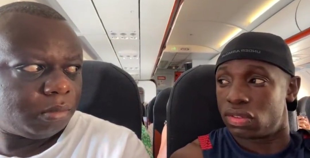 Porro e João Félix no avião para Londres: