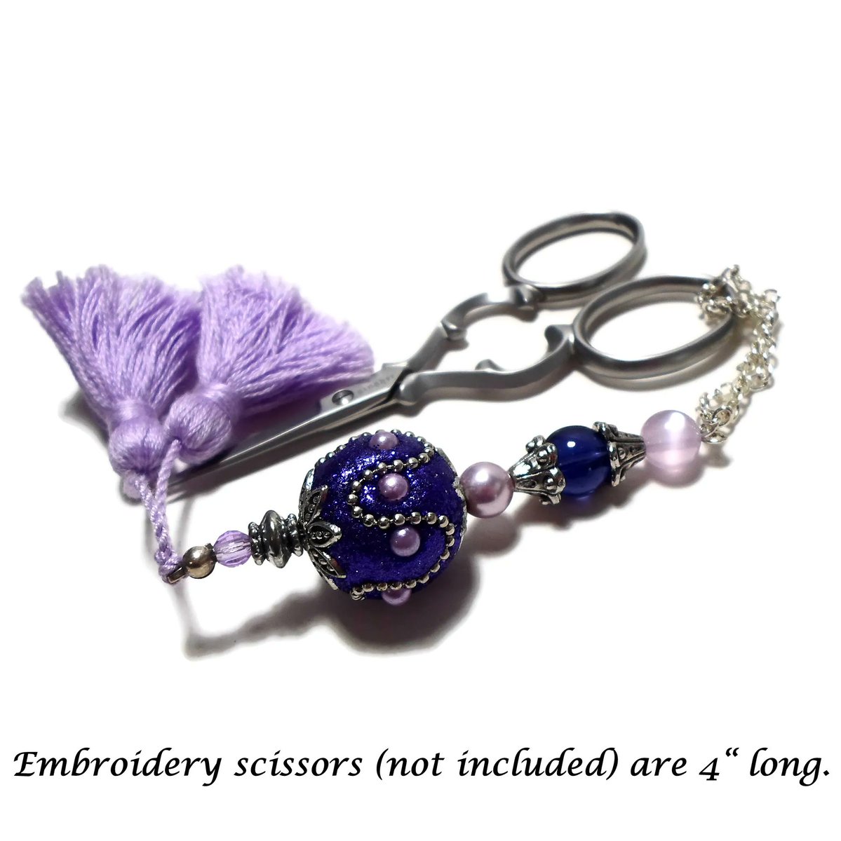 Love purple?  Here's a beautiful way to dress up your favorite #scissors.  amazon.com/dp/B0BRJRVQP4 
#scissorfob #fob #scissorkeeper #handmade #crossstitch #needlepoint #sewing #quilting #embroidery #crafts #TJBdesigns