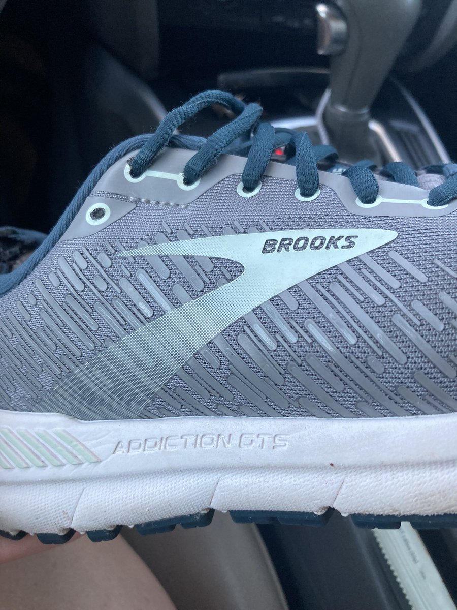 haleighfank's tweet photo. The back of my @brooksrunning shoes keep shredding. I even went up a half size and the same thing keeps happening.  Im on my third pair.  Any advice? https://t.co/qsgDCvOiay