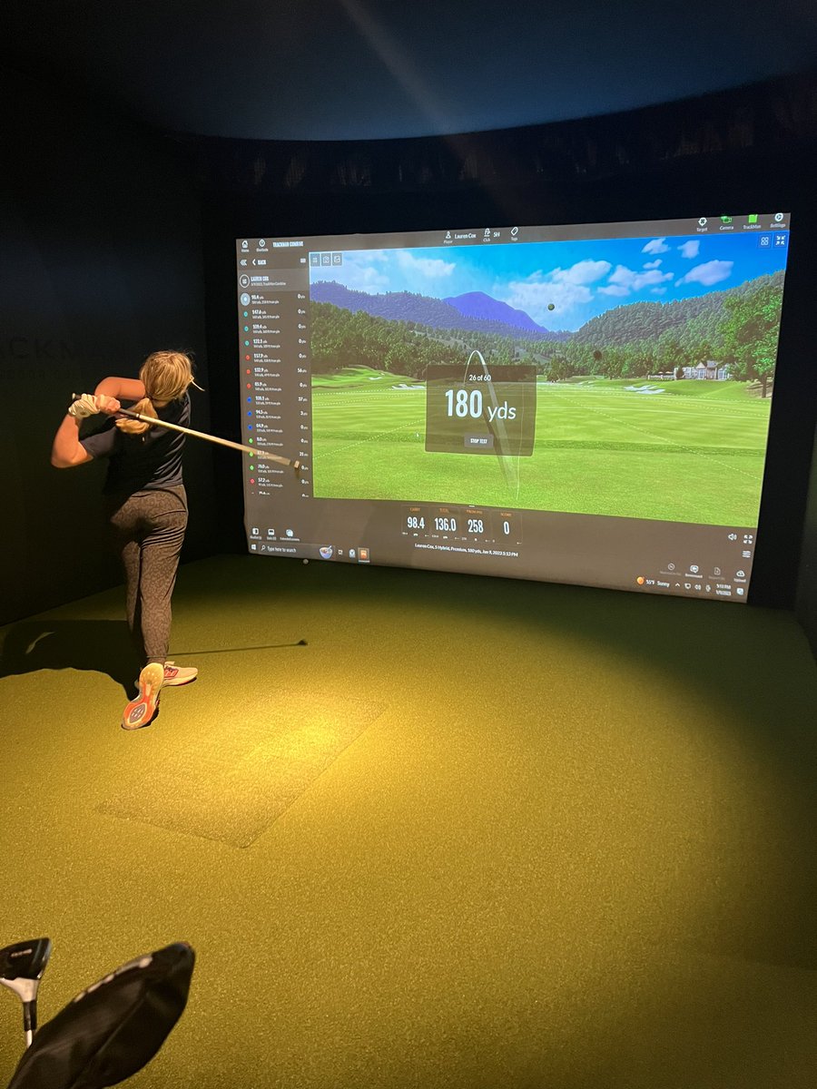 RuralGolf's tweet photo. Time to work! What a great setup for the off-season. 💪🏼🎯

#getbetter
#targetgolf https://t.co/GhLnk4uyFC