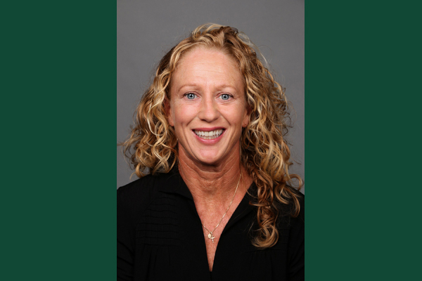 OEMBA's tweet image. Ann Reno, MBA '18, has a new role at a new organization. She is now VP of sales for Oregon &amp;amp; Washington at Pacific Fitness Products. Way to go Ann! 💚💛🦆💚💛🦆

#OEMBAproud #class32 #leadership #OregonExecutiveMBA #EMBA #Portland #MBA #Oregon @PacificFitProd