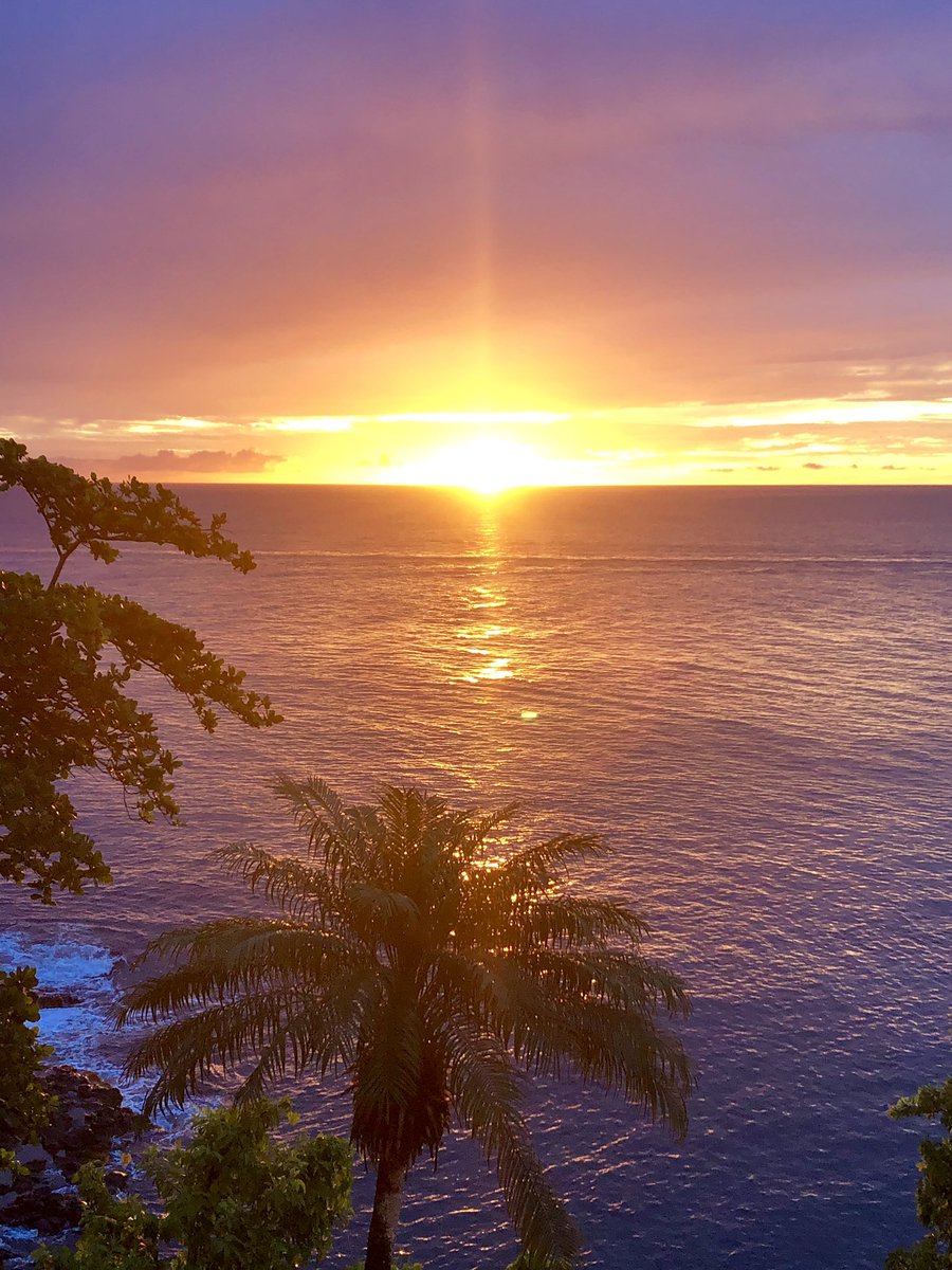 CarlBlakePVA's tweet photo. @nikkiwentling I’m afraid my vote would be for the island of St. Lucia (not sure if we are only considering American sunsets 🤔). https://t.co/diTr72so9B