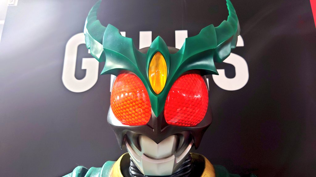 「仮面ライダー展 ギルス 」|にこやかのイラスト