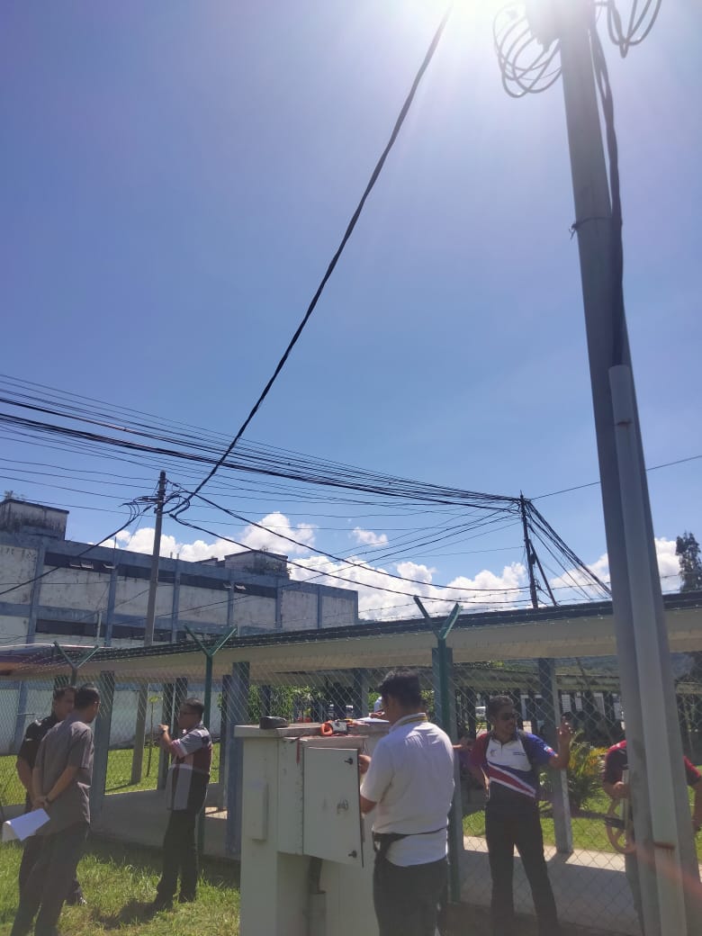 uprkscke's tweet photo. Mesyuarat Penyelarasan lsu Bekalan Elektrik (Rumah Pam Tambahan) di Projek Pejabat &amp; Pusat Latihan Unit Komando 69, Pasukan Gerakan Khas, Ulu Kinta, Perak 
@JKRElektrik #UPRKs #PPK1 @CKEPerak https://t.co/7Ej1RceDp6
