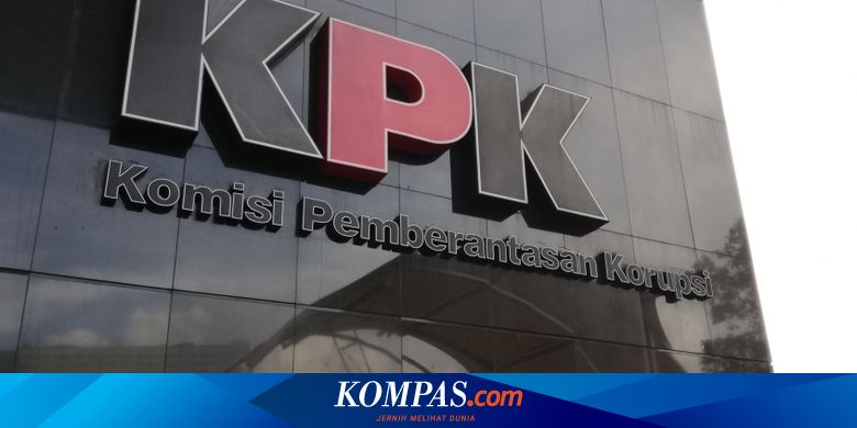roninkompol8's tweet photo. KPK Punya Kewenangan Menerbitkan SP3 dengan Jangka Waktu 2 Tahun - https://t.co/DMct1W0TVO - https://t.co/DMct1W0TVO https://t.co/j18M2jqvTU https://t.co/bfIYLBBSXG