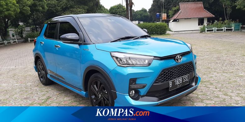roninkompol8's tweet photo. Daftar SUV Kompak Terlaris Selama 2021, Raize Menang Telak - https://t.co/DMct1W0TVO - Otomotif https://t.co/DMct1W0TVO https://t.co/iluH6GVwz3 https://t.co/FWilBnUEv9