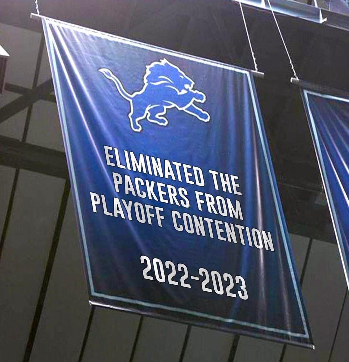 ImAprilNotMay's tweet image. Celebrate the little victories, especially when you have so few. 😂😂 #lionsvspackers #DetroitLions #GreenBayPackers