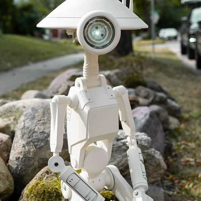 CrealityJ's tweet image. CR-10S と Ender 3 3D プリンターを使用して、実際のスター ウォーズのヘルメット、ドロイド、アーマーを作成することを楽しんでいます。 彼は、大型の 3D プリンターを手頃な価格で購入できることで、子供の頃の夢を現実にすることができたと語っています.❤❤❤#creality #crealityender3 #cr10s