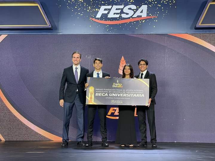 #EspigaDorada | Nos complace anunciar a los ganadores del Premio #FundaciónPoma al Atleta Integral Masculino y Femenino, en memoria de Nelson Rivera:  

🔵 Cristina Machado
🔵 José Rivas

Los felicitamos por este reconocimiento a su esfuerzo y dedicación.

<a href="/FESAELSALVADOR/">FESA El Salvador</a>