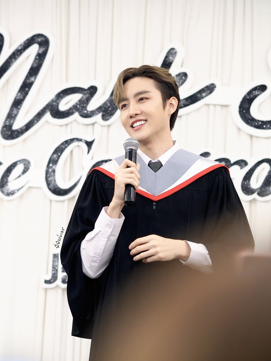 ssodagirll's tweet photo. คิดถึงศิแล้วนะ ♥︎ @Mmarksiwat

ปล. เพลงนี้ก็ยังเป็นเพลงโปรด วนผ่านมาทีไร ก็อดคิดถึงไม่ได้ รอยยิ้มหวานๆของศิก็ลอยมาทุกที 😍

อ่ะ ไปฟังๆ
https://t.co/olSIxxVdUW

#หัวใจศิวัช
#MSIWAT
#SiwatGraduation https://t.co/1b2VRPHS7N
