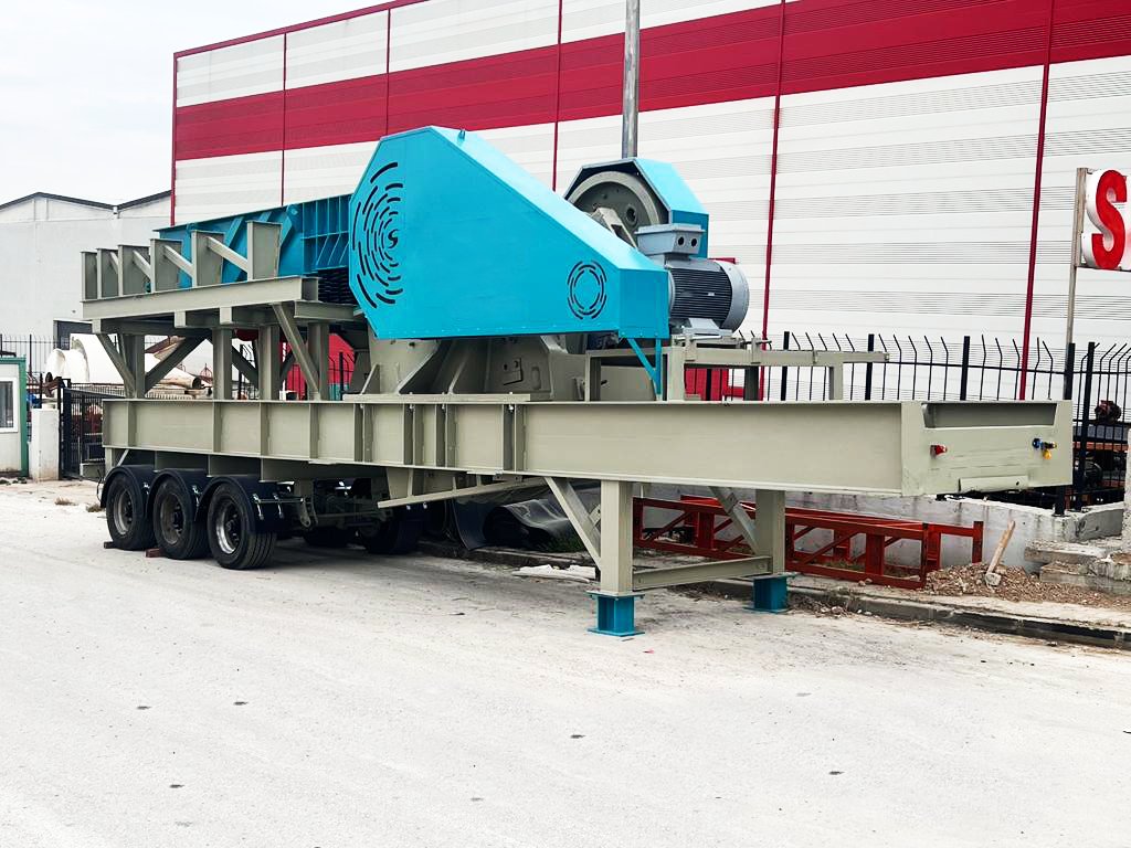 ser_maden's tweet photo. *URGENT FOR SALE | 2nd HAND CRUSHING PLANT*

Mobile Jaw Crusher with 250 tons per hour production capacity:

- 30 m3 loading bunker
- 1100 x 4500 mm vibrating feeder
- 1400 mm long bypass grizzly system
- 2 x 7.5 kW vibrating drive motors https://t.co/a1XAX8eE0v