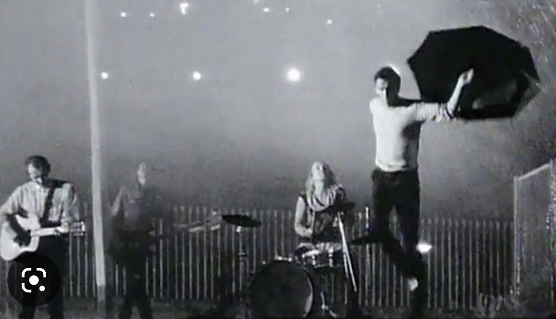 KenSweeney's tweet image. Ireland this morning #SpringRain