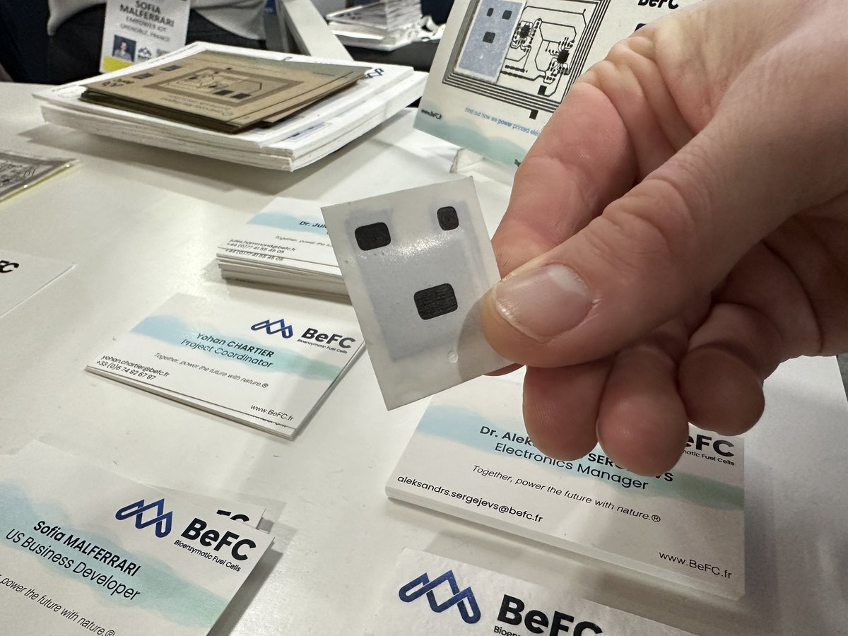 ThatsITLA's tweet photo. I stumbled across @BeFC_fr in the French Tech Pavilion and their amazing paper batteries & circuits. The batteries are small, thin, biodegradable, environmentally friendly and create electricity using enzymes. #BeFC @CES #CES #CES2023 #paperbattery #BioenzymaticFurlCells #tech https://t.co/NGcnjn3syA