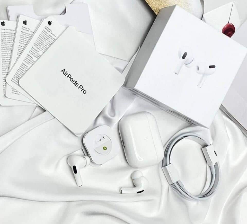 StarStore26A's tweet photo. AirPods Pro 🤍
8,000 https://t.co/nKZiyhxCoi
