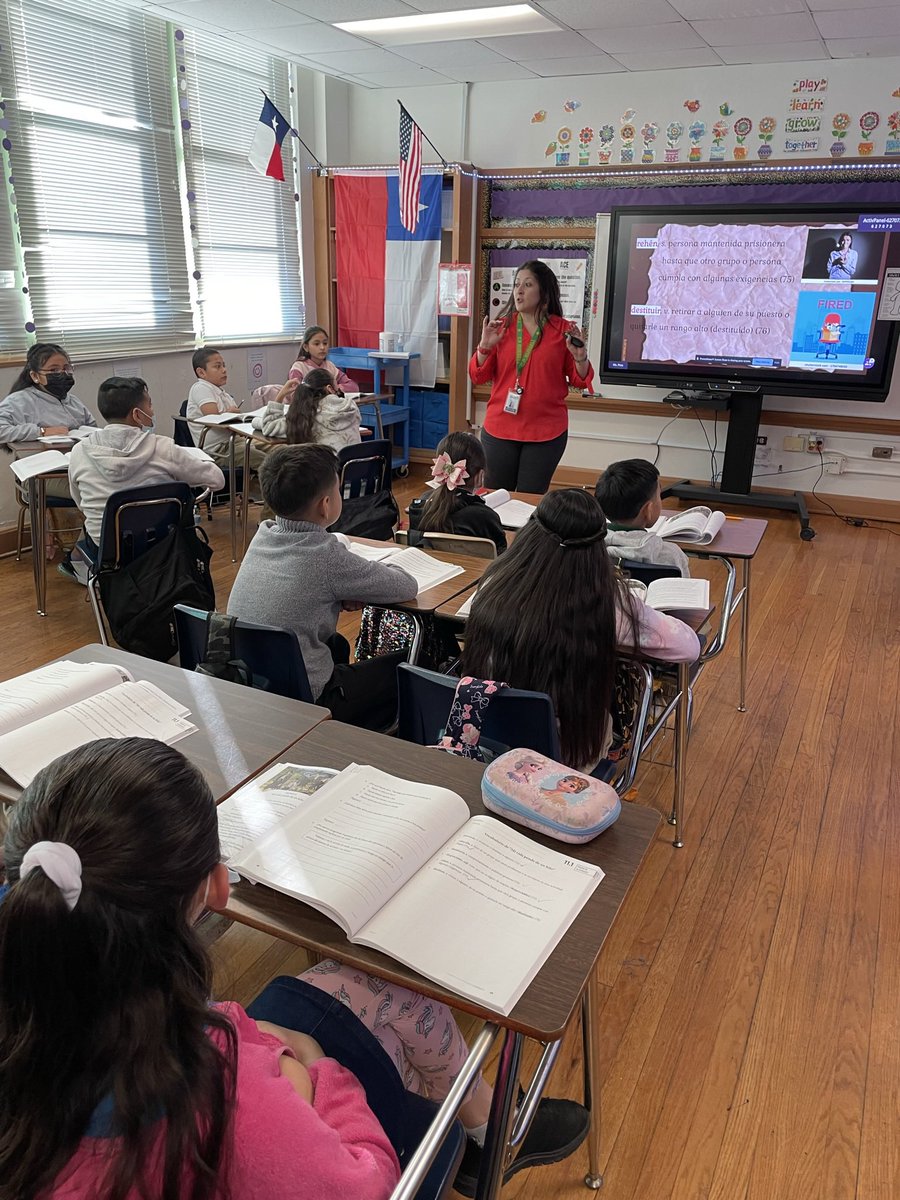 Erika Lopez Knisley (@etlopie) on Twitter photo We kicked off this semester with campus walks with <a href="/Tanya_N_Shelton/">Dr. Tanya Shelton</a> at <a href="/ClintonPRussel1/">Clinton P. Russell Elementary School</a> and Dr. Todd MS. Great use of PowerPoint lessons and technology in classrooms. We kicked off this semester with campus walks with <a href="/Tanya_N_Shelton/">Dr. Tanya Shelton</a> at <a href="/ClintonPRussel1/">Clinton P. Russell Elementary School</a> and Dr. Todd MS. Great use of PowerPoint lessons and technology in classrooms.