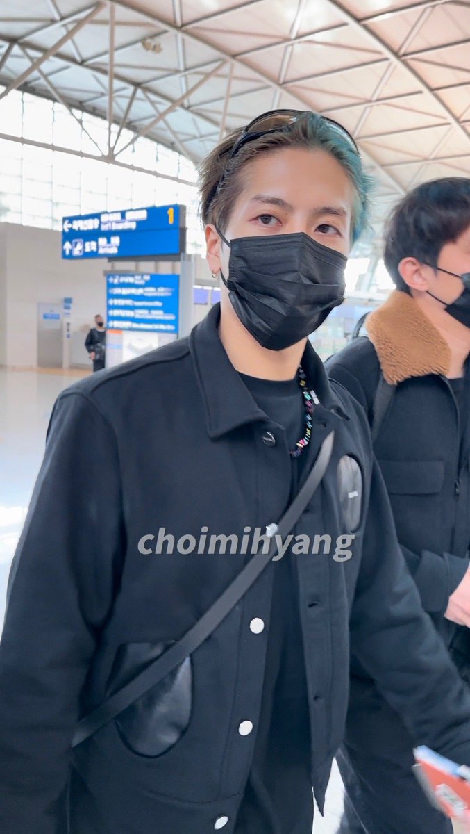 一路平安 na ka P.jack
#MAGICMANWorldTour
#JacksonWangWorldTour
#MAGICMAN #王嘉尔 #잭슨
#JacksonWang <a href="/JacksonWang852/">Jackson Wang</a>