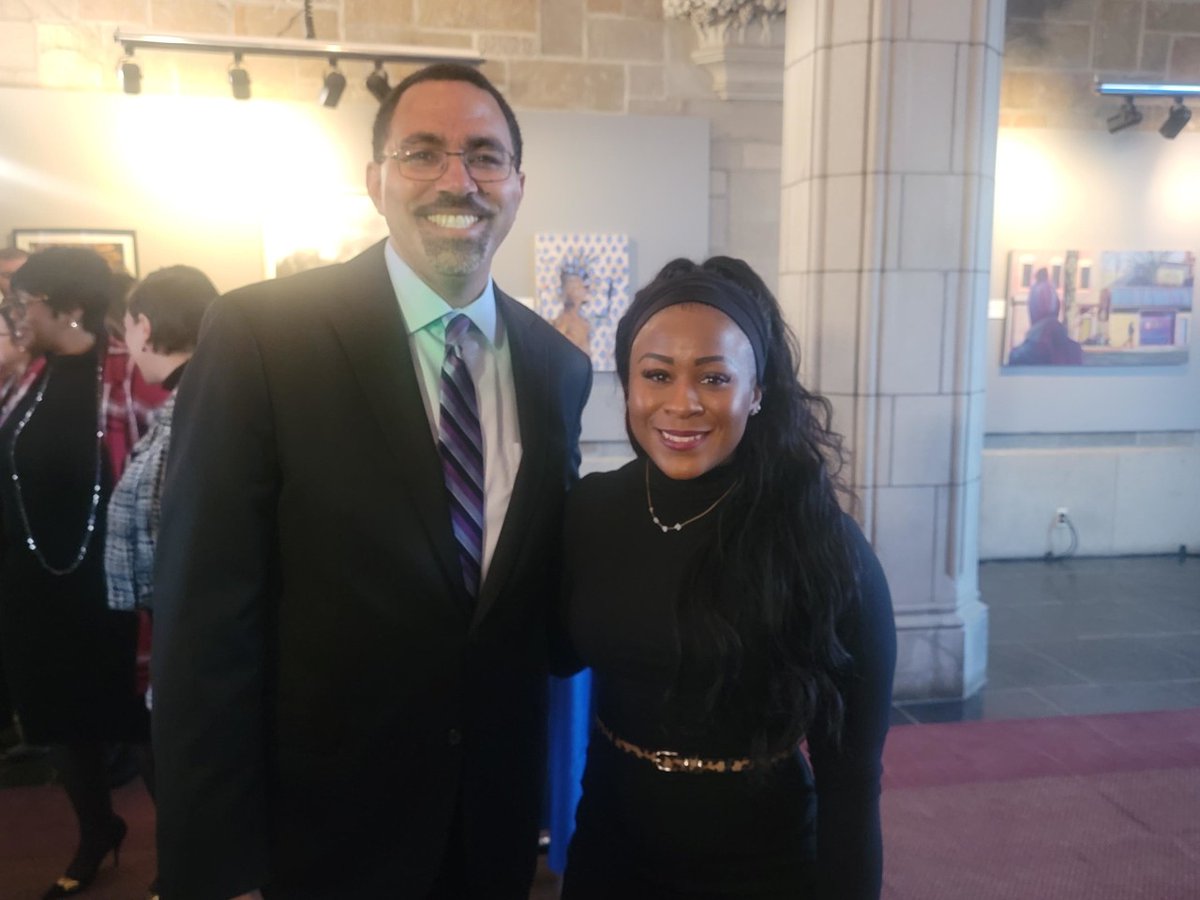 nysbdc's tweet photo. Our State Director, Sonya Smith, had the opportunity to help welcome @JohnBKing on his first day as @SUNY Chancellor. During his welcome reception, they had the chance to discuss the work of the New York #SBDC and our positive economic impact on NYS. https://t.co/yfQmqJuX4h