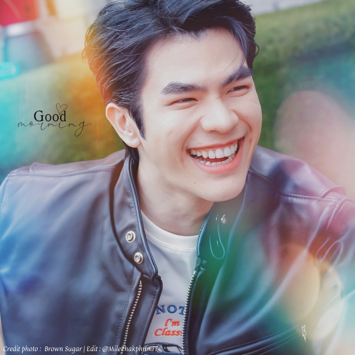 🌤GM my sMile🌤

I want to start this day to thank you! Once again thank you for photographing and sharing this photo! I'm so happy you like our gift! We love you so much,I'm sending you a huge virtual hug from France <a href="/milephakphum/">mile phakphum</a> 💚

And GD to all Greeny Roses💚

#MilePhakphum